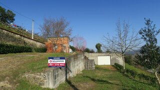 Land for sale in Valença, Portugal — €65,000
