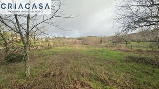 Terreno de 2601 m² em Viseu