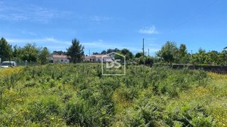 Land for sale in Monção, Portugal — €77,000