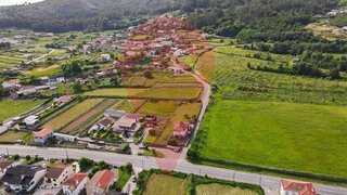 Land for sale in Valença, Portugal — €55,000