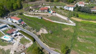 Land for sale in Arcos de Valdevez, Portugal — €55,000