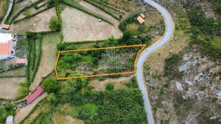 Land for sale in Vouzela, Portugal — €24,000