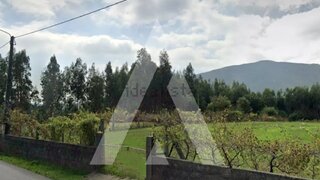Terreno em Viana do Castelo · 2495 m² · 87 000 €