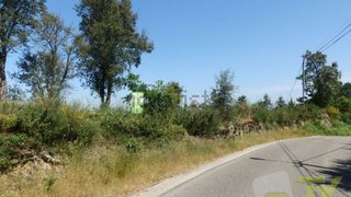 Terreno para venda em Monção, Portugal — 75 000 €