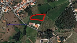 Land for sale in Valença, Portugal — €28,000