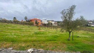 Terreno de 617 m² em Vila Real
