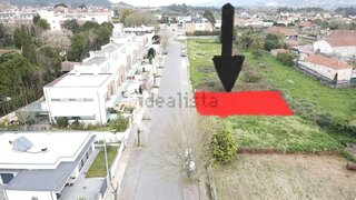 Terreno de 157 m² em Viana do Castelo