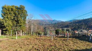 Land for sale in Arcos de Valdevez, Portugal — €45,000