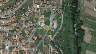 Land for sale in Chaves, Portugal — €67,500