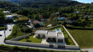 Land for sale in Ponte de Lima, Portugal — €86,500