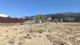 Land for sale in Ponte de Lima, Portugal — €90,000