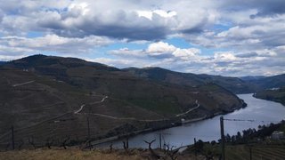 Land for sale in Armamar, Portugal — €100,000