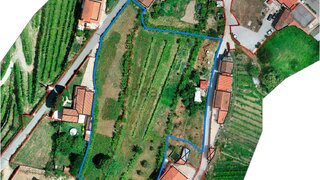 Land for sale in Cinfães, Portugal — €250,000