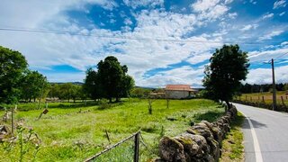 Terreno de 1400 m² em Guarda
