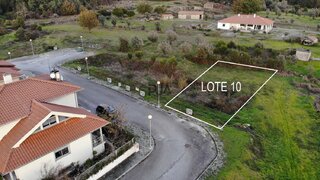 Land for sale in Gouveia, Portugal — €38,000