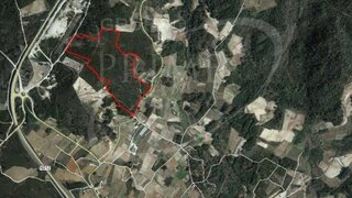 Land for sale in Alijó, Portugal — €210,000