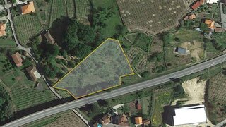 Land for sale in Melgaço, Portugal — €28,000