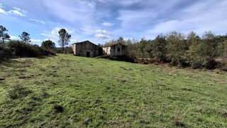 Land for sale in Fornos de Algodres, Portugal — €240,000