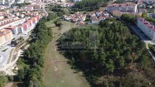 Land for sale in Chaves, Portugal — €367,310