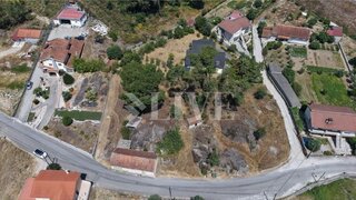 Terreno de 2600 m² em Viseu