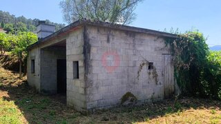 Land for sale in Monção, Portugal — €28,000