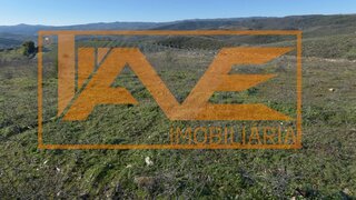 Land for sale in Valpaços, Portugal — €35,000