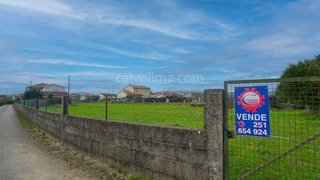 Land for sale in Valença, Portugal — €55,000