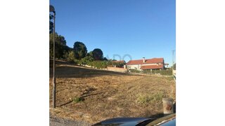 Land for sale in Seia, Portugal — €40,000