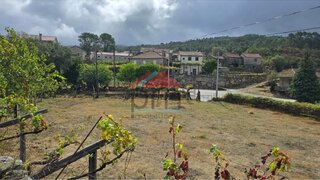 Land for sale in Monção, Portugal — €16,000