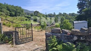 Land for sale in Arcos de Valdevez, Portugal — €25,000