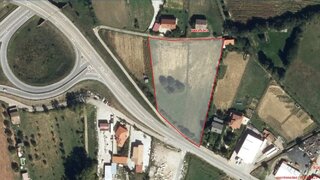 Terreno de 7800 m² em Bragança