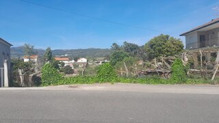 Land for sale in Monção, Portugal — €38,000