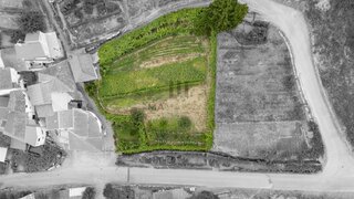 Land for sale in Tarouca, Portugal — €39,000