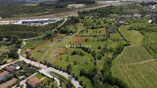 Terreno em Viseu · 26 506 m² · 395 000 €
