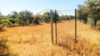 Land for sale in Loulé, Portugal — €45,000