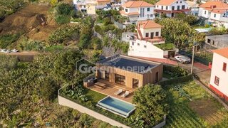Land for sale in Ponta do Sol, Portugal — €65,000
