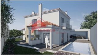 Land for sale in Sesimbra, Portugal — €169,000