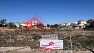 Land for sale in Sesimbra, Portugal — €160,000