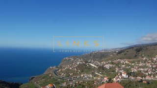 Land for sale in Ribeira Brava, Portugal — €120,000