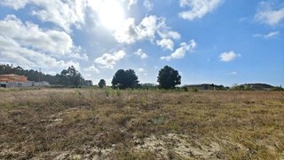 Land for sale in Óbidos, Portugal — €902,300
