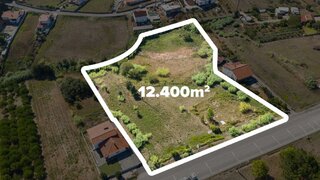 Terreno de 12 400 m² em Leiria