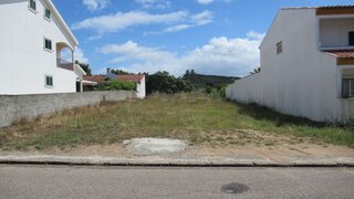 Land for sale in Vila Nova da Barquinha, Portugal — €80,000