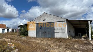 Terreno em Coruche · 5130 m² · 85 000 €