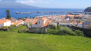 Land for sale in Santana, Portugal — €750,000