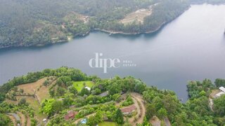 Land for sale in Vieira do Minho, Portugal — €375,000