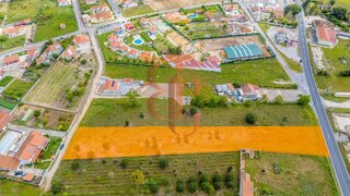 Terreno de 3800 m² em Santarém