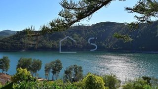 Land for sale in Ferreira do Zêzere, Portugal — €290,000