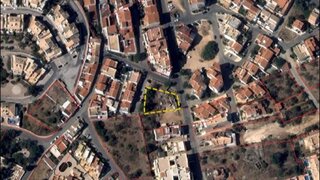 Terreno de 465 m² em Lagoa