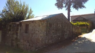 Land for sale in Cinfães, Portugal — €82,000