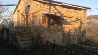 Land for sale in Cinfães, Portugal — €85,000